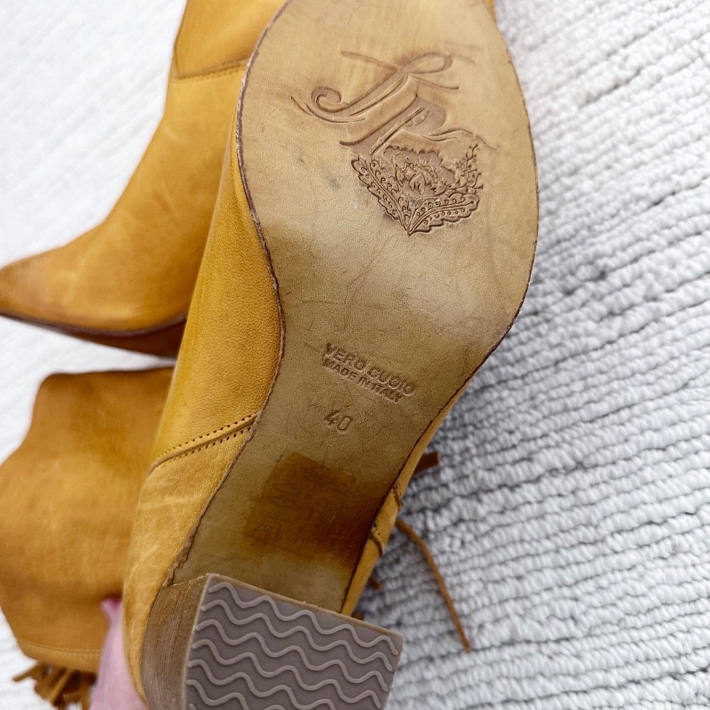 FREE PEOPLE Wild Rose Women's 40 Mustard Leather Boots Fringe Slouch Cowgirl - Picture 5 of 9